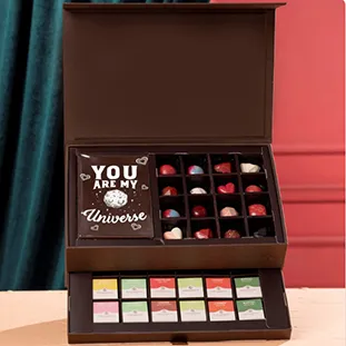 Hộp socola Premium 2 tầng - BST Love is a Gamble